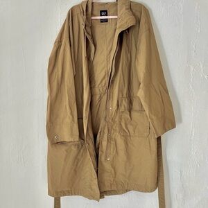 GAP Camel Oversized Coat/Parka like new